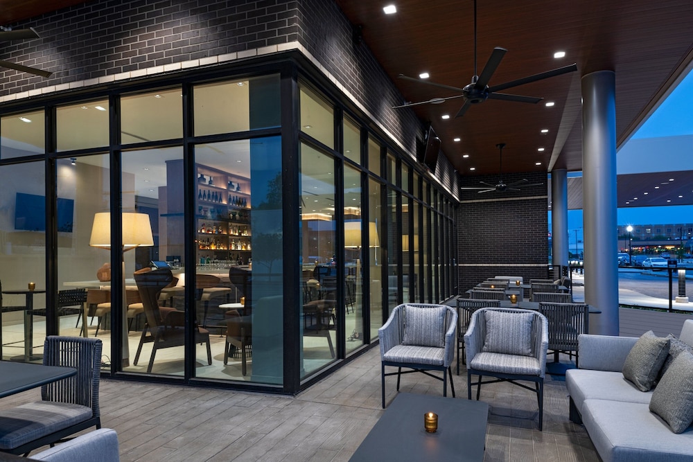 AC Hotel Waco Downtown - photo 31