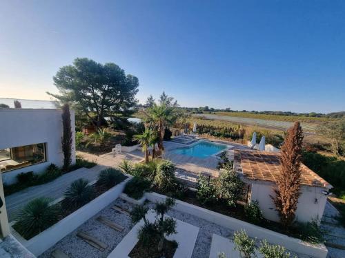 Mas au Bord de L’étang in Vic-La-Gardiole, France