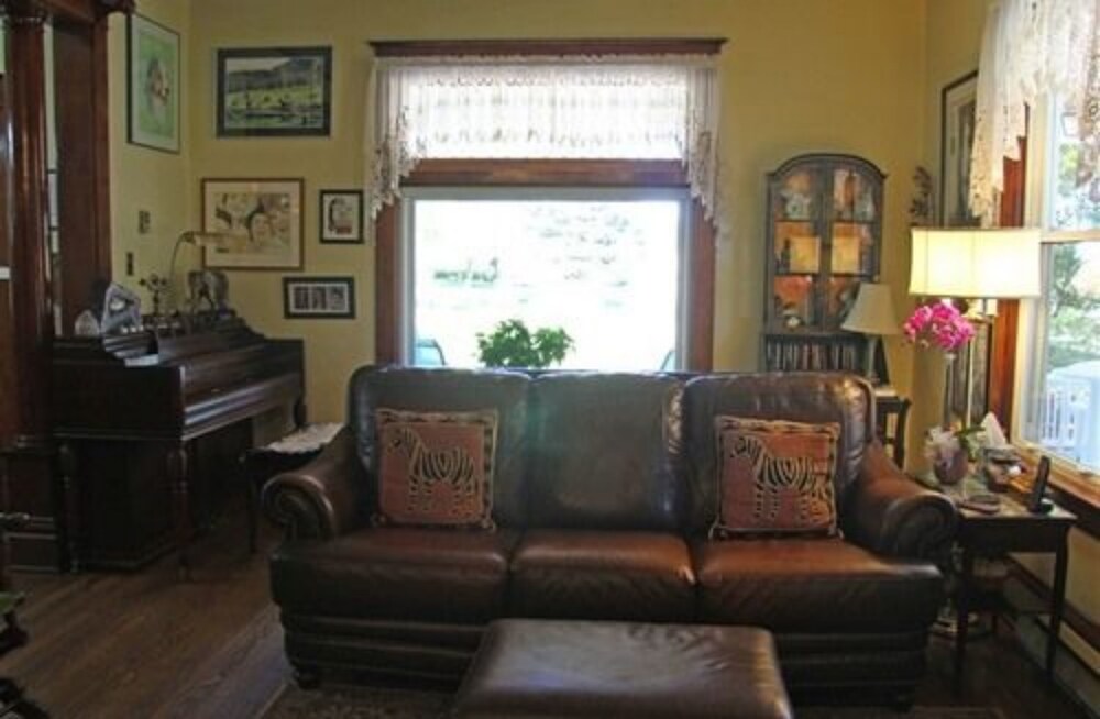 J. Paule's Fenn Inn - photo 14