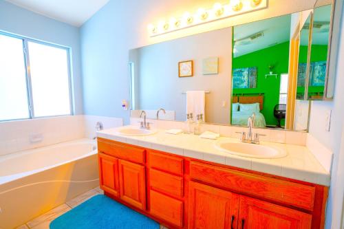 Private Guestrooms OR Entire Home Rental in North Las Vegas