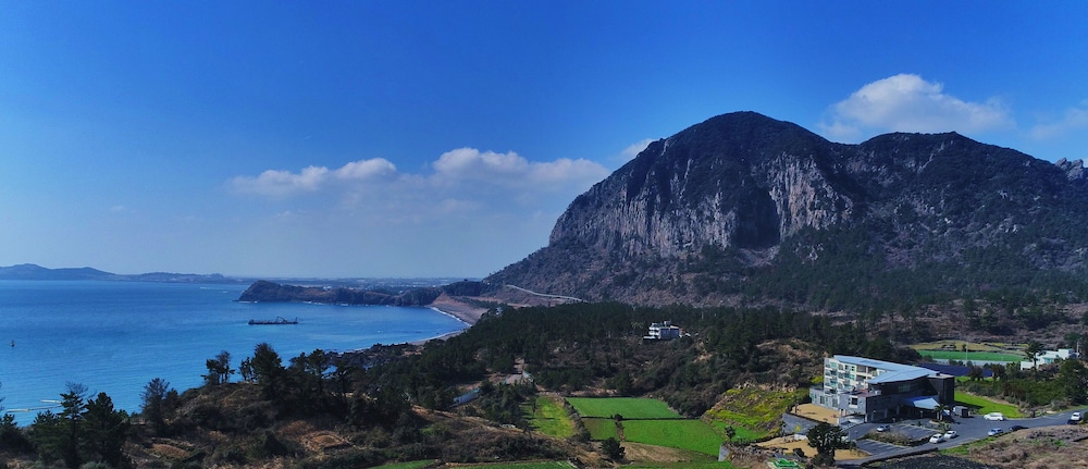 Y Resort Jeju - carbon neutral hotel in Seogwipo
