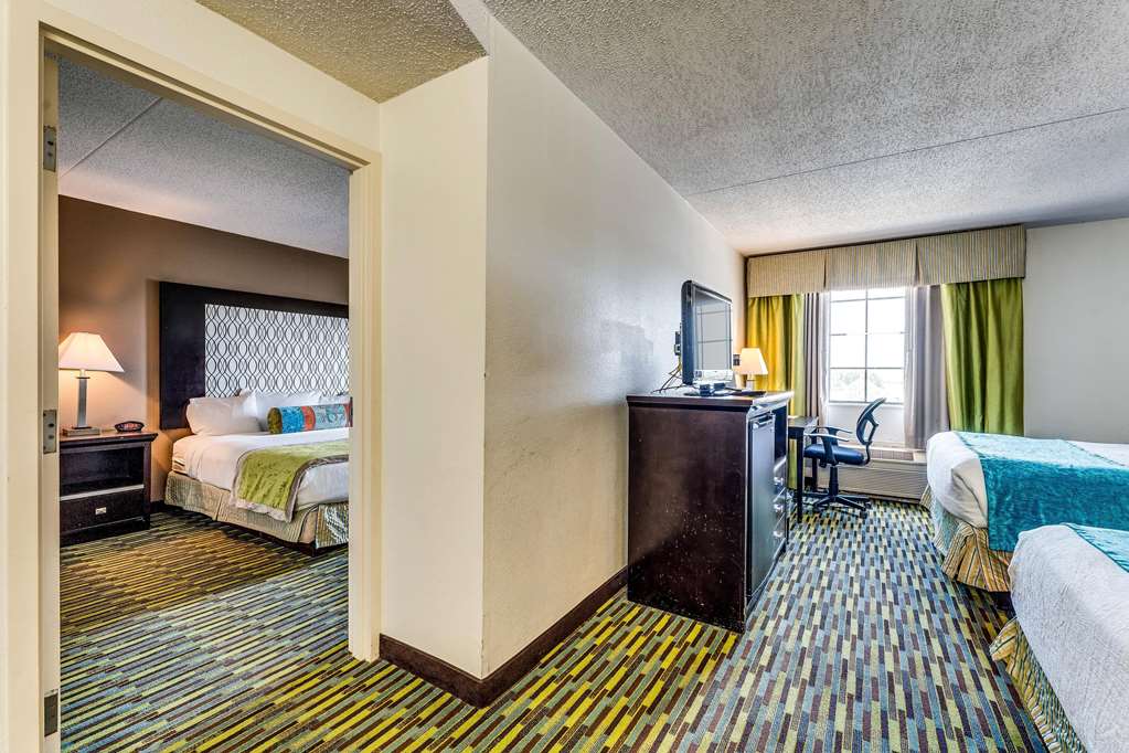 Wyndham Garden Wichita Downtown - photo 21