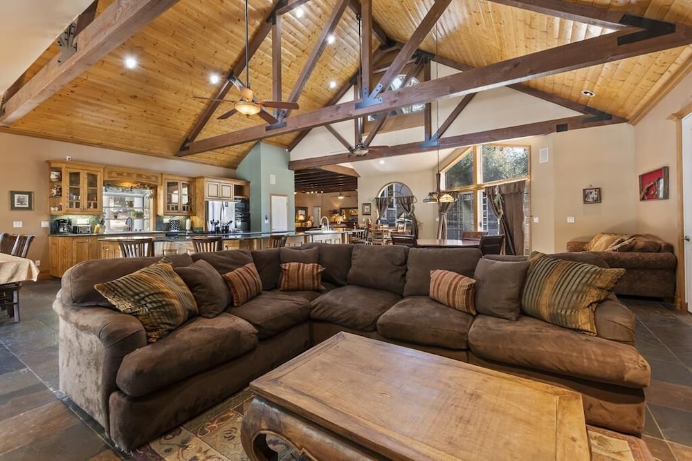 011 Fox Manor - photo 21
