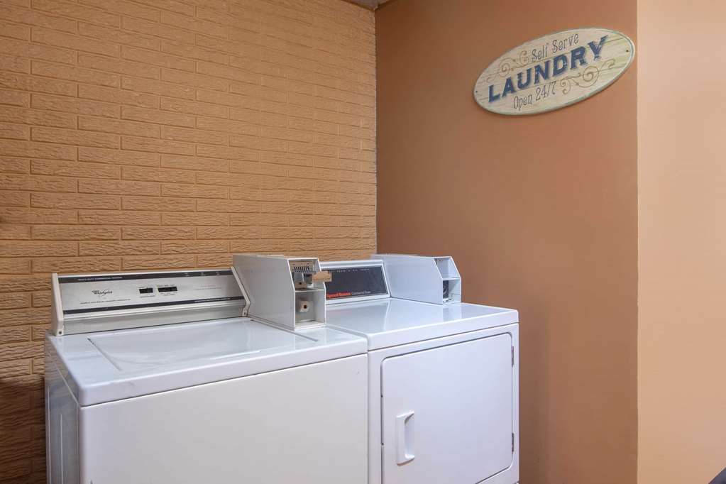 Travelodge by Wyndham Savannah Area Richmond Hill - photo 29