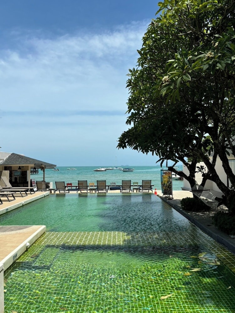 Punnpreeda Beach Resort SHA Plus Certified - last minute hotel in Koh Samui