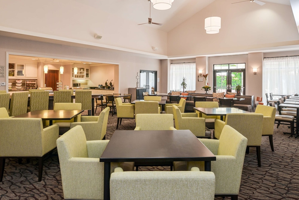 Homewood Suites by Hilton Fresno - photo 42