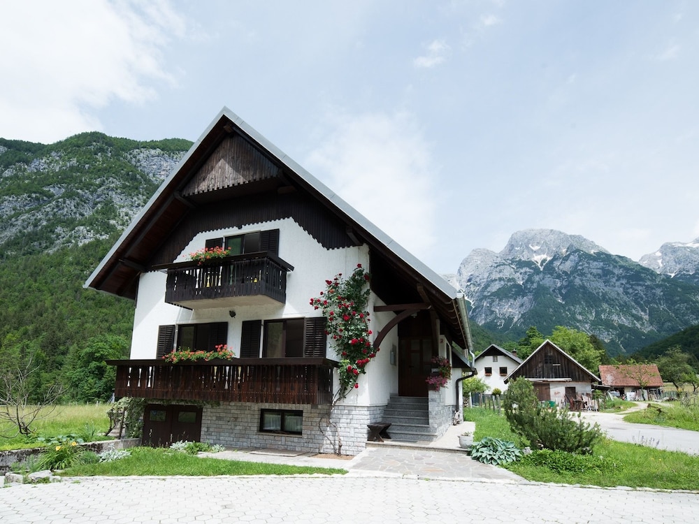 Apartments And Rooms Natasa 2 11811189 — Bovec