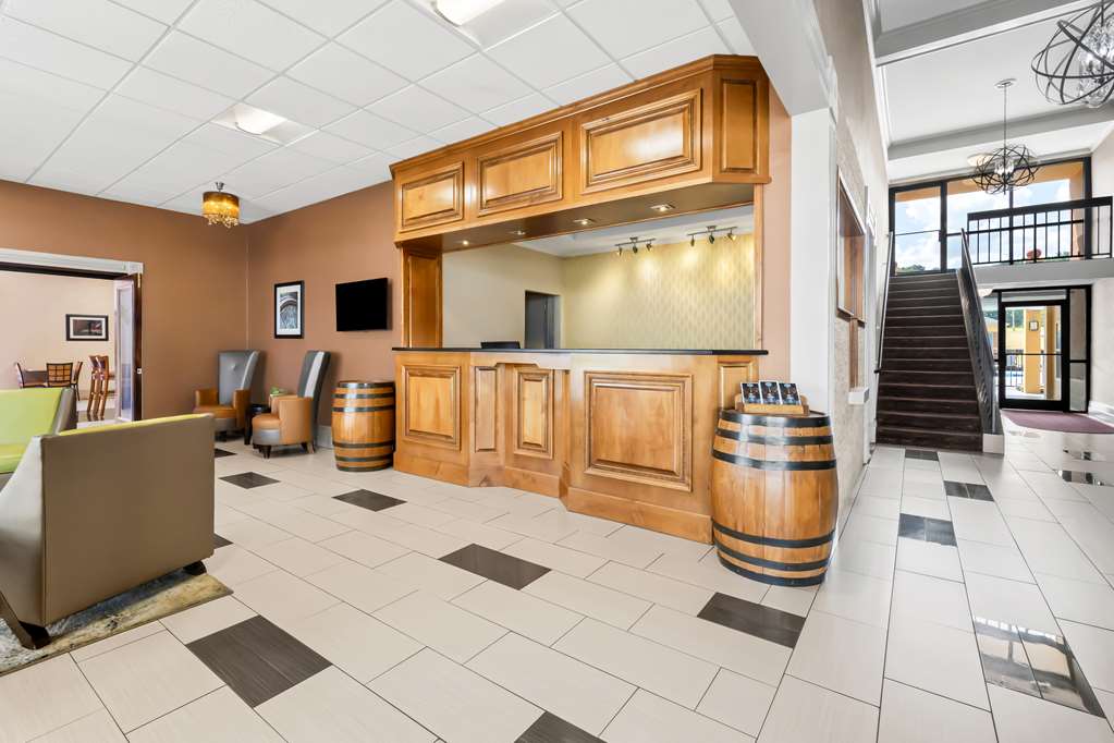 Best Western Fayetteville Inn - photo 4
