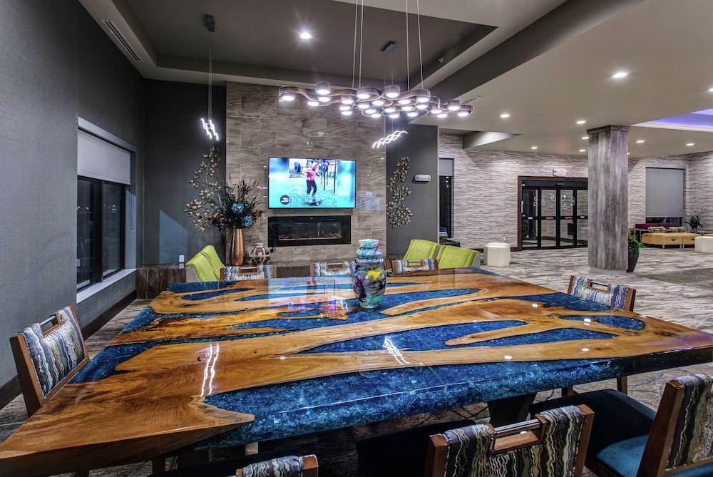 Hilton Garden Inn Topeka - photo 4