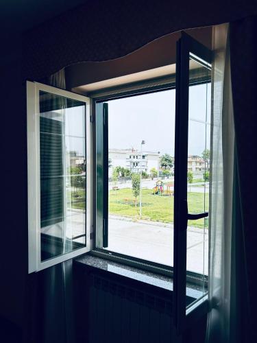 Luena Home Luxury Apartment — 4-Star Luxury Hotel in Brusciano, Italy