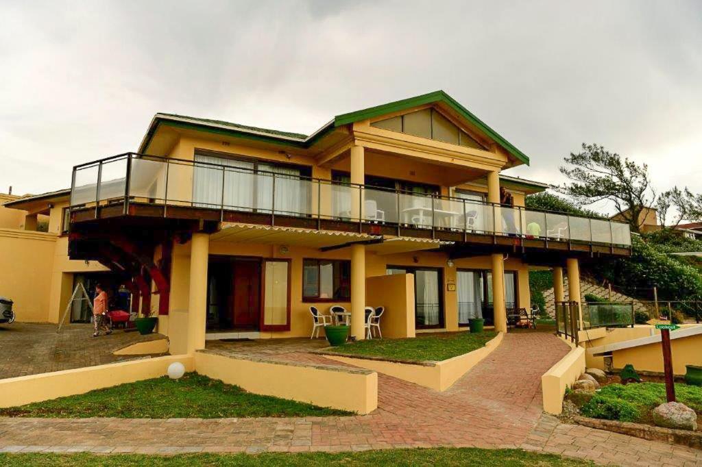 Summer Place Umzumbe — 4-Star Luxury Hotel in Umzumbe, South Africa