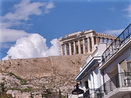 Studio Next to Acropolis — 4-Star Luxury Hotel in Athens, Greece