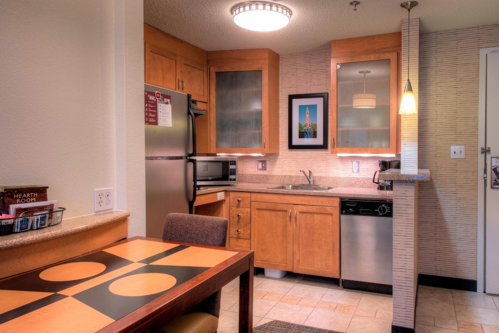 Residence Inn by Marriott Chapel Hill - photo 15