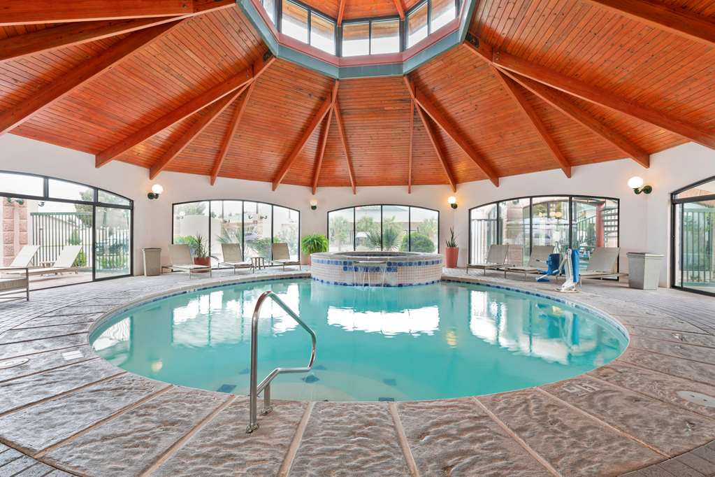 Best Western Plus Swiss Chalet Hotel & Suites — hotel in Pecos