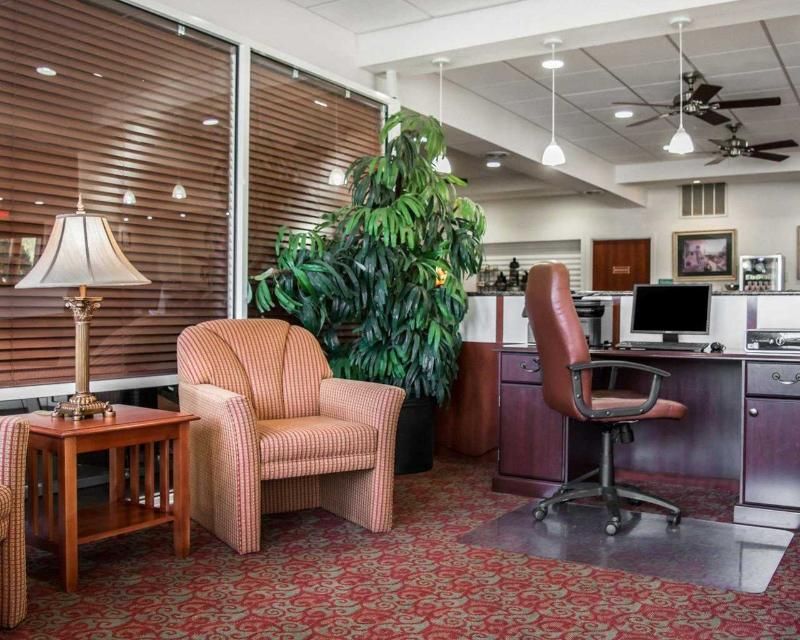 Quality Inn Weeki Wachee Spring Hill - photo 12