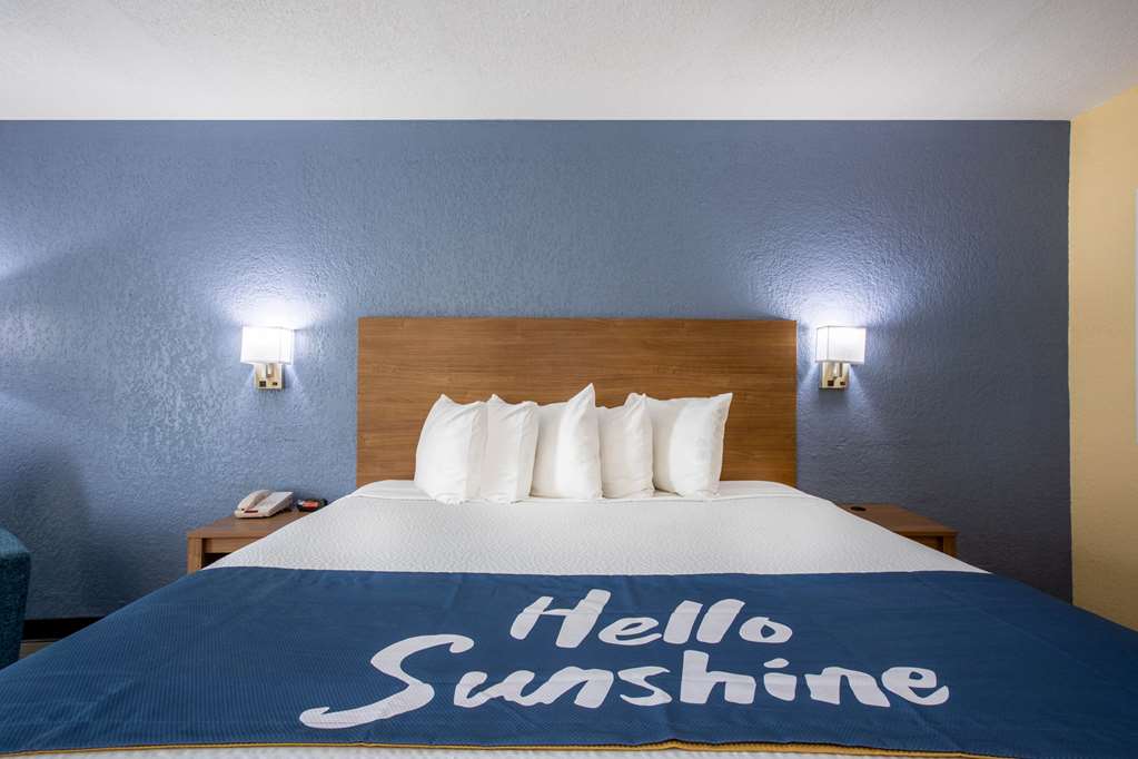 Days Inn by Wyndham Apopka Orlando - photo 12