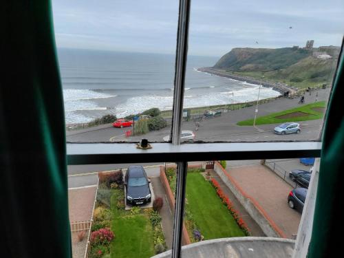 Seaside Ground Floor Flat Wifi & Free Parking