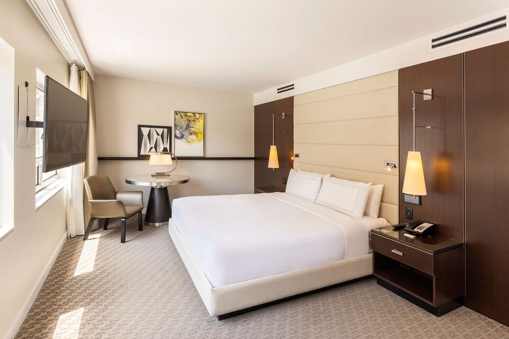 The Statler Dallas Curio Collection By Hilton - photo 23