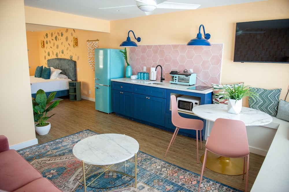 Sunburst Inn - photo 53