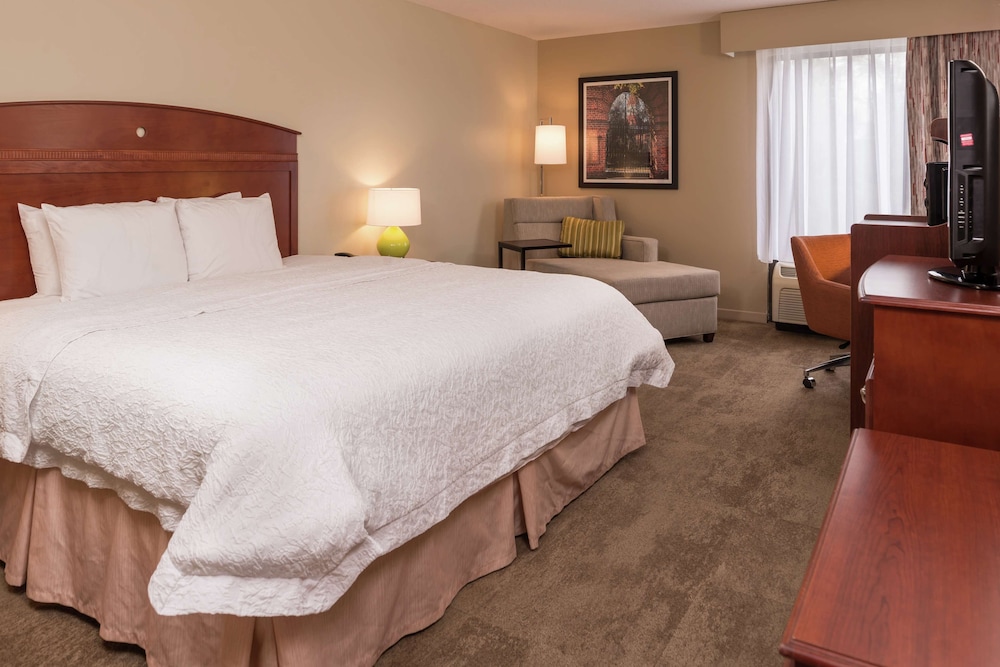 Hampton Inn Columbia Northeast Fort Jackson Area - photo 15