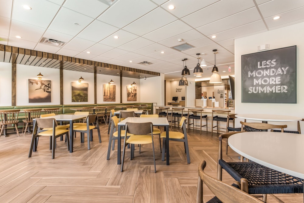 Fairfield by Marriott Inn & Suites Knoxville Clinton - photo 32