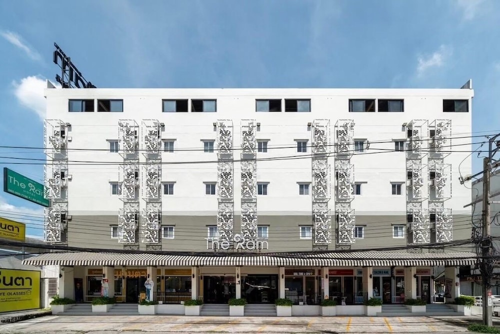 The Ram Hotel — hotel in Min Buri