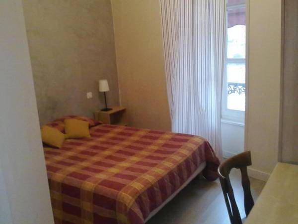 Hôtel Le Foch in Beaune, France