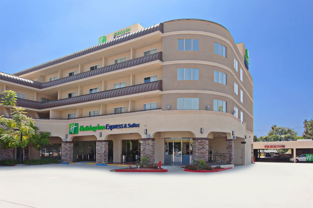 Holiday Inn Express & Suites Pasadena Los Angeles by IHG in Pasadena, United States