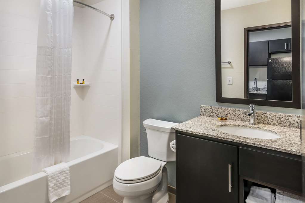 Best Western Plus Bluffton Hilton Head Hotel - photo 30