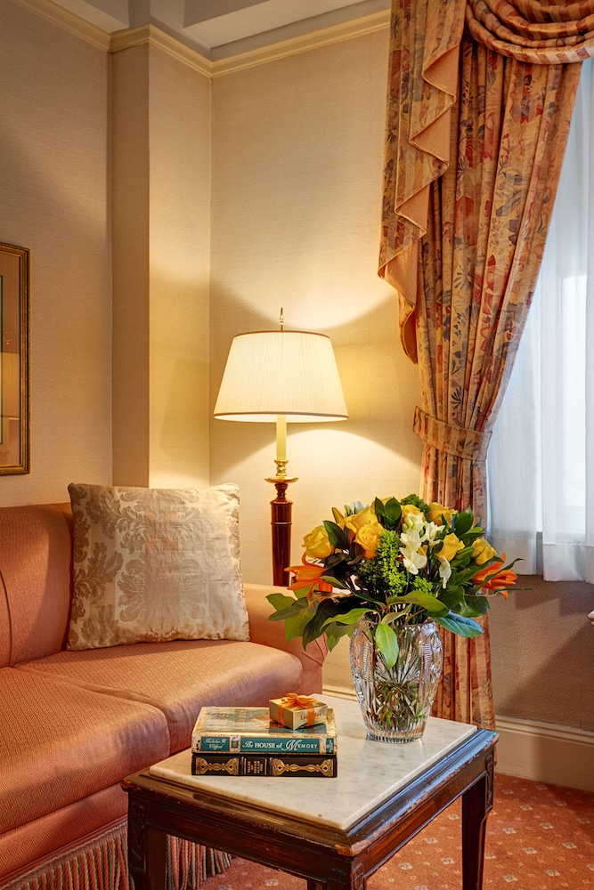 Hotel Elysee by Library Hotel Collection - photo 39