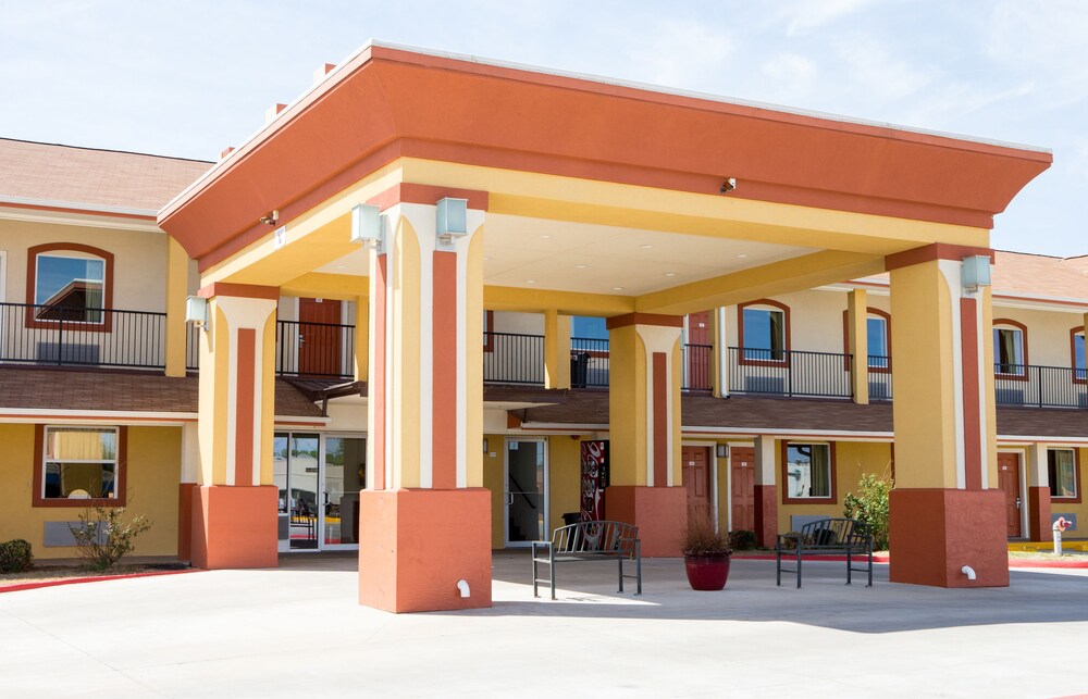 Sands Inn and Kitchen Suites — hotel in Woodward