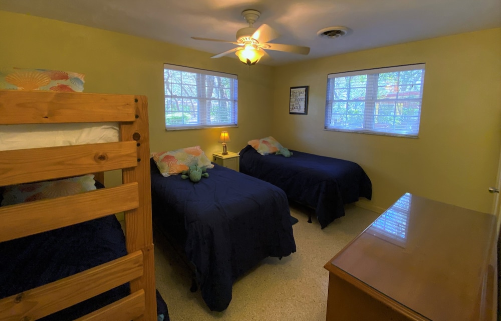 Kisses Cottage Home - photo 3