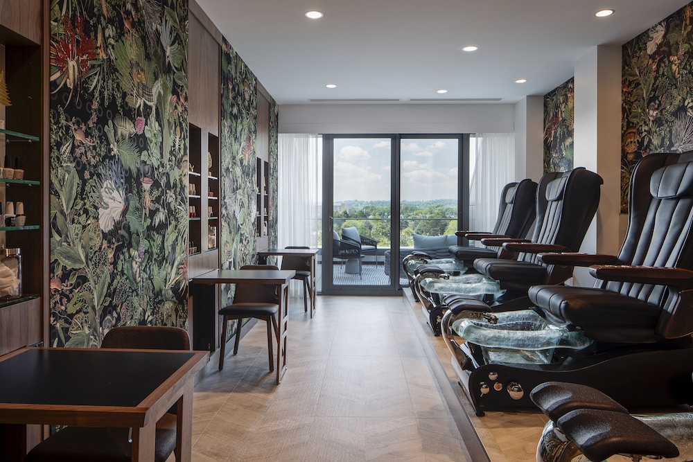 Amway Grand Plaza Curio Collection by Hilton - photo 48