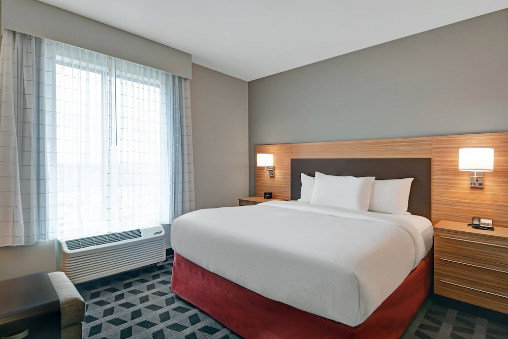 TownePlace Suites by Marriott Indianapolis Downtown - photo 20