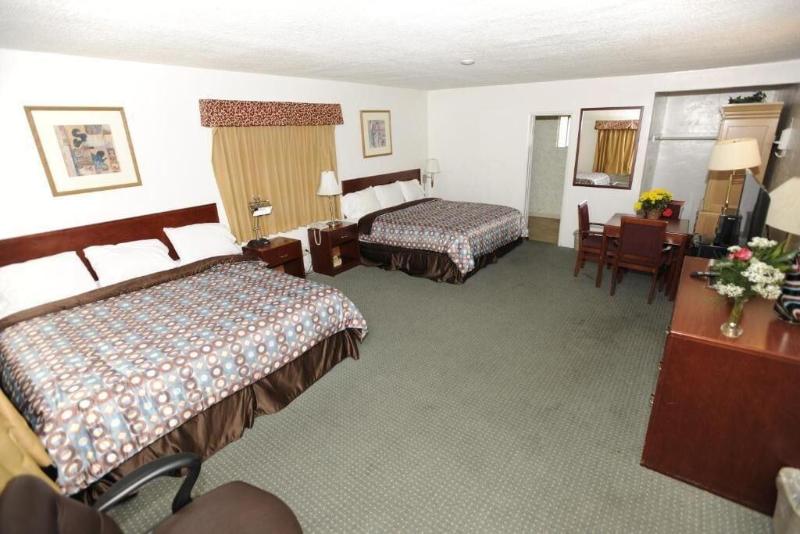 Victoria Motel - photo 45
