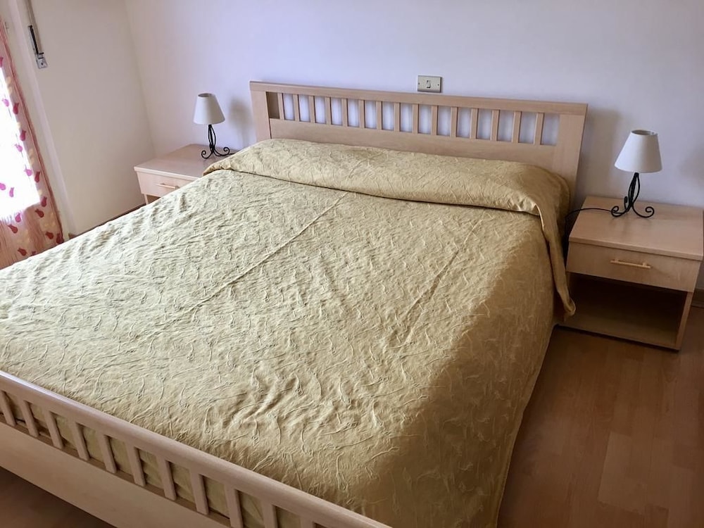 La Lanterna - carbon neutral hotel in Garda