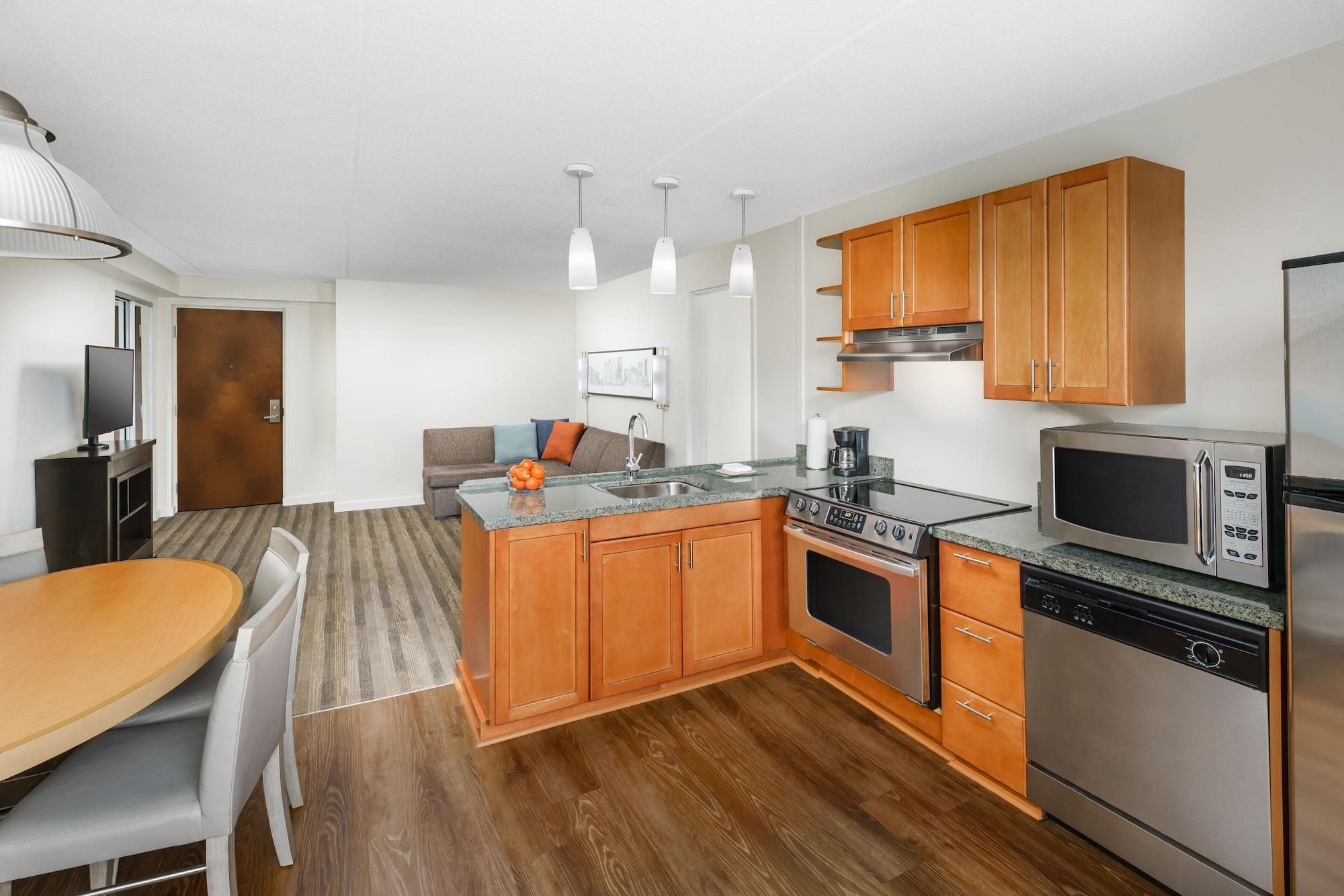 HYATT house Fort Lauderdale Airport & Cruise Port - photo 22