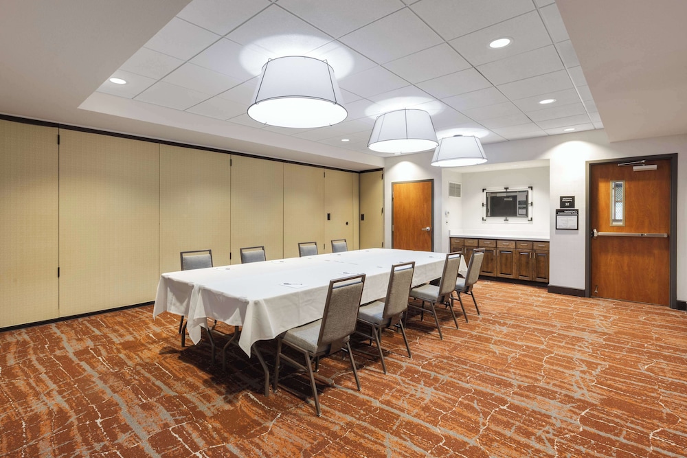 Hampton Inn & Suites Yuba City - photo 29