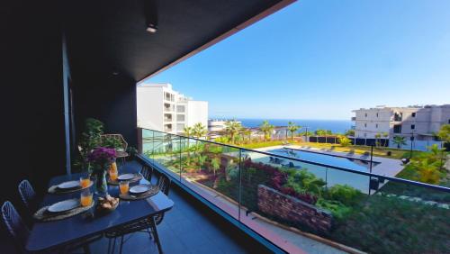 Roots Loft by LovelyStay — 4-Star Luxury Hotel in Funchal, Portugal