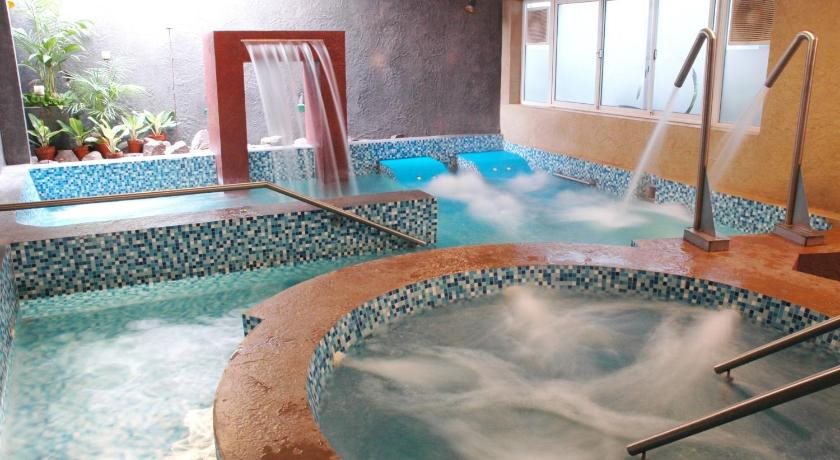 El Hostal Del Abuelo — 4-Star Luxury Hotel in Termas De Rio Hondo, Argentina