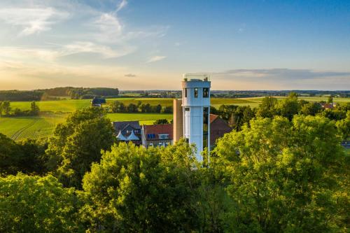 Off Tower Hotel - carbon neutral hotel in Halle