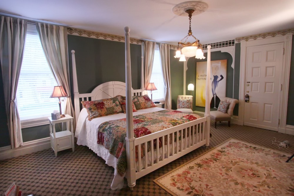 Vandiver Inn - photo 64