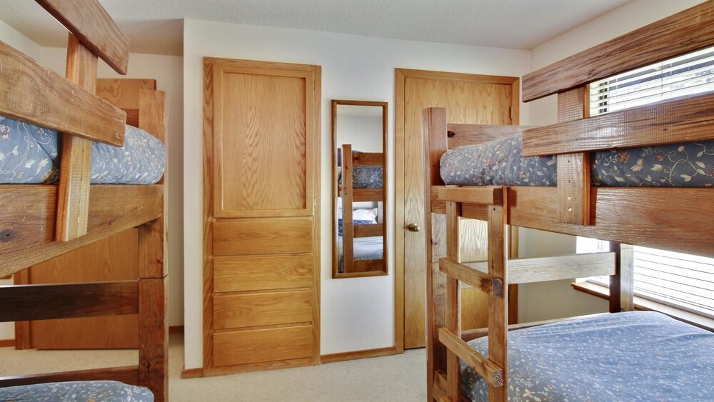 Fairway Village 32 - photo 6