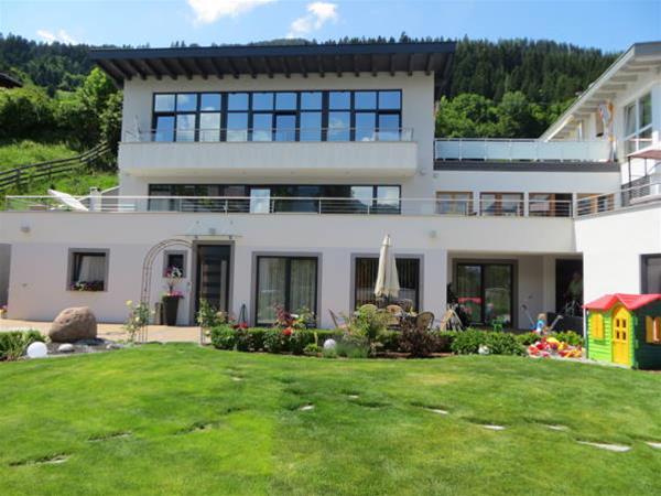 Apart Sunshine — 4-Star Luxury Hotel in Ladis, Austria
