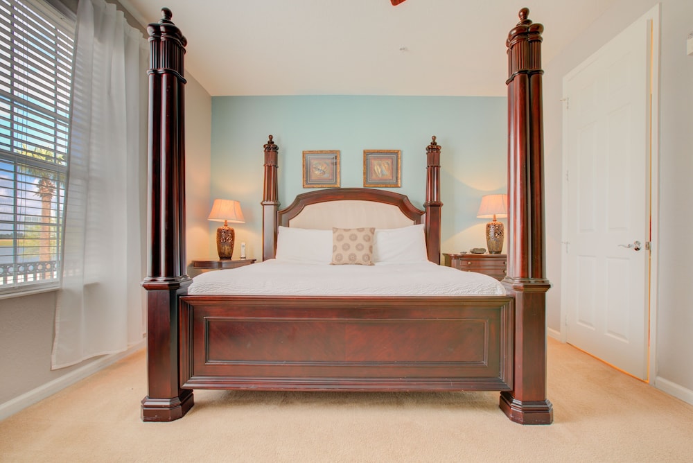 Lakefront Luxury - photo 26