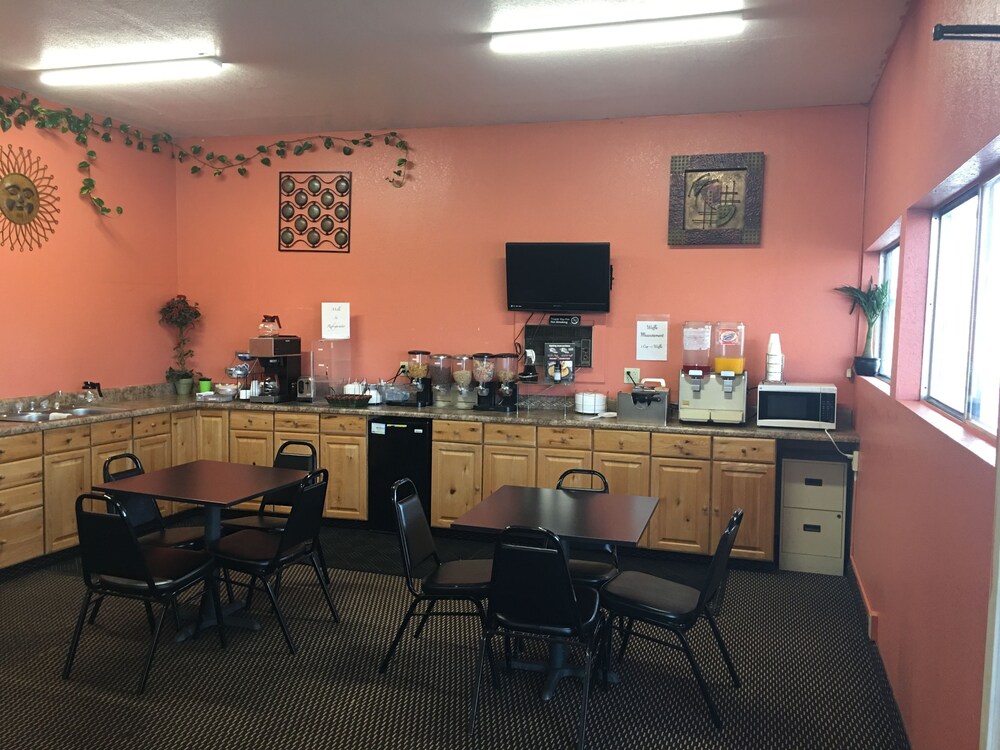 Best Way Inn - photo 12