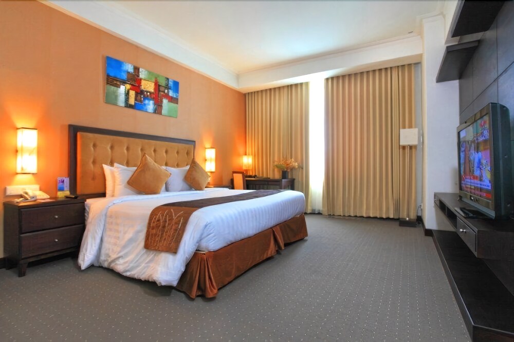 Menara Bahtera Hotel — 4-Star Luxury Hotel in Balikpapan, Indonesia