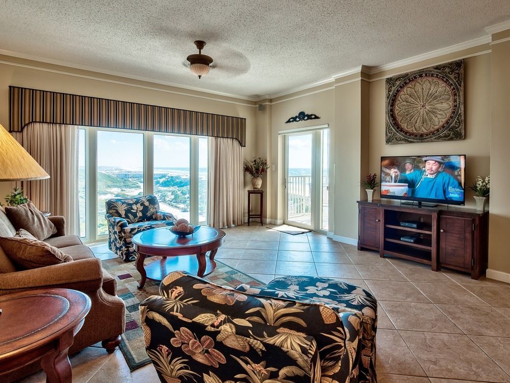 The Tides at Tops'l 203 by Best Beach Getaways — hotel in Miramar Beach