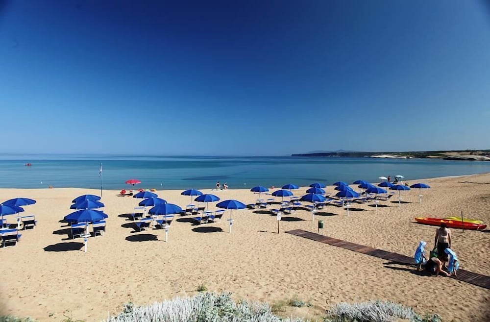 Happy Camp in Camping Bella Sardinia — 4-Star Luxury Hotel in Cuglieri, Italy