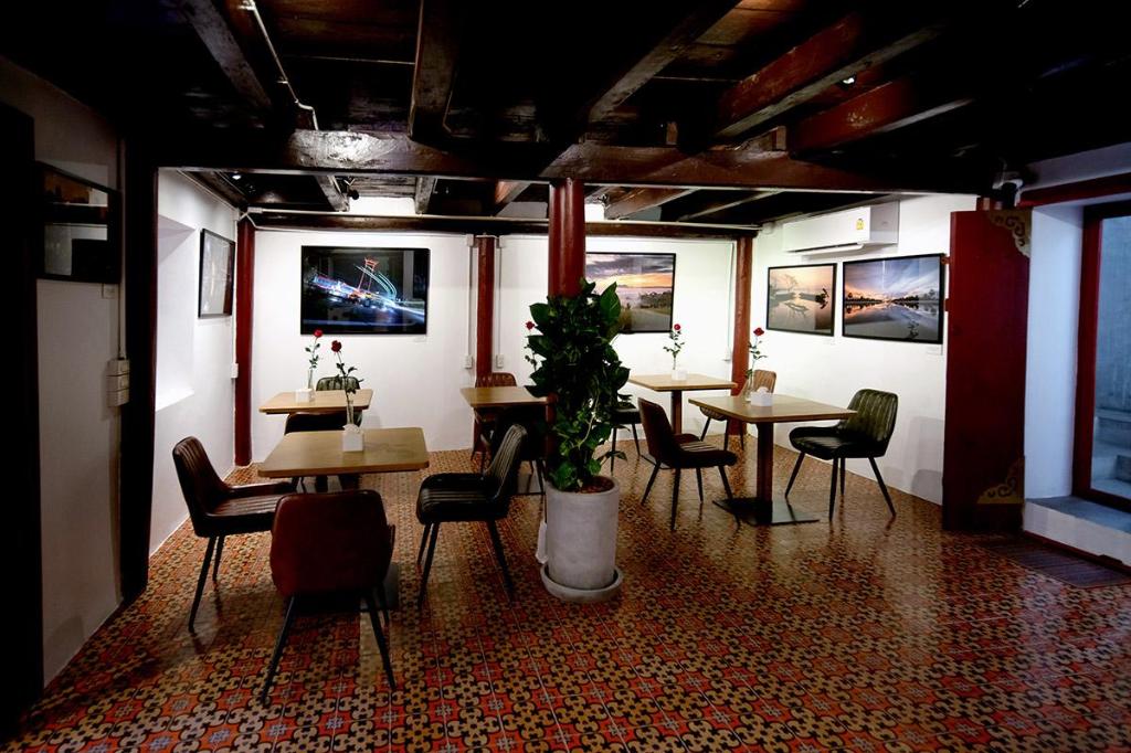 Photohostel